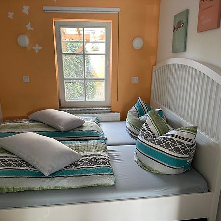 Smart Home - Die Etwas Andere Ferienwohnung! Brandenburg  Bagian luar foto